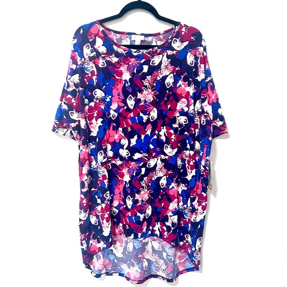 New LuLaRoe Maleficent Multicolor Floral Top Medium - Picture 1 of 6